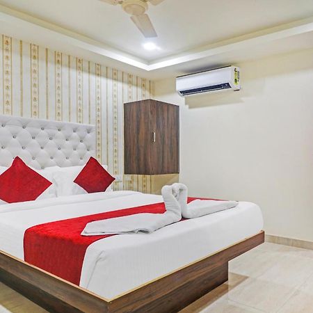Hotel Bright Airport Zone Shamshabad Eksteriør billede